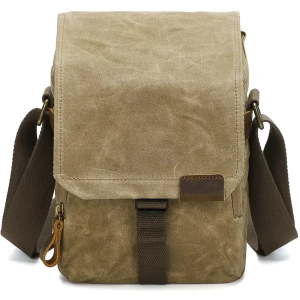 4c98450a-4297-4d4f-a8cb-ab2e6f98f668.webp Durable Polyester Camera Backpack